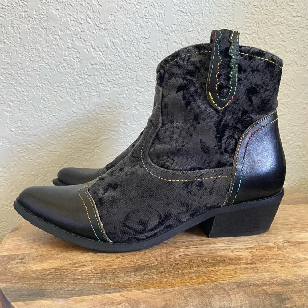 L'Artiste Countrypop Velvet And Leather Booties